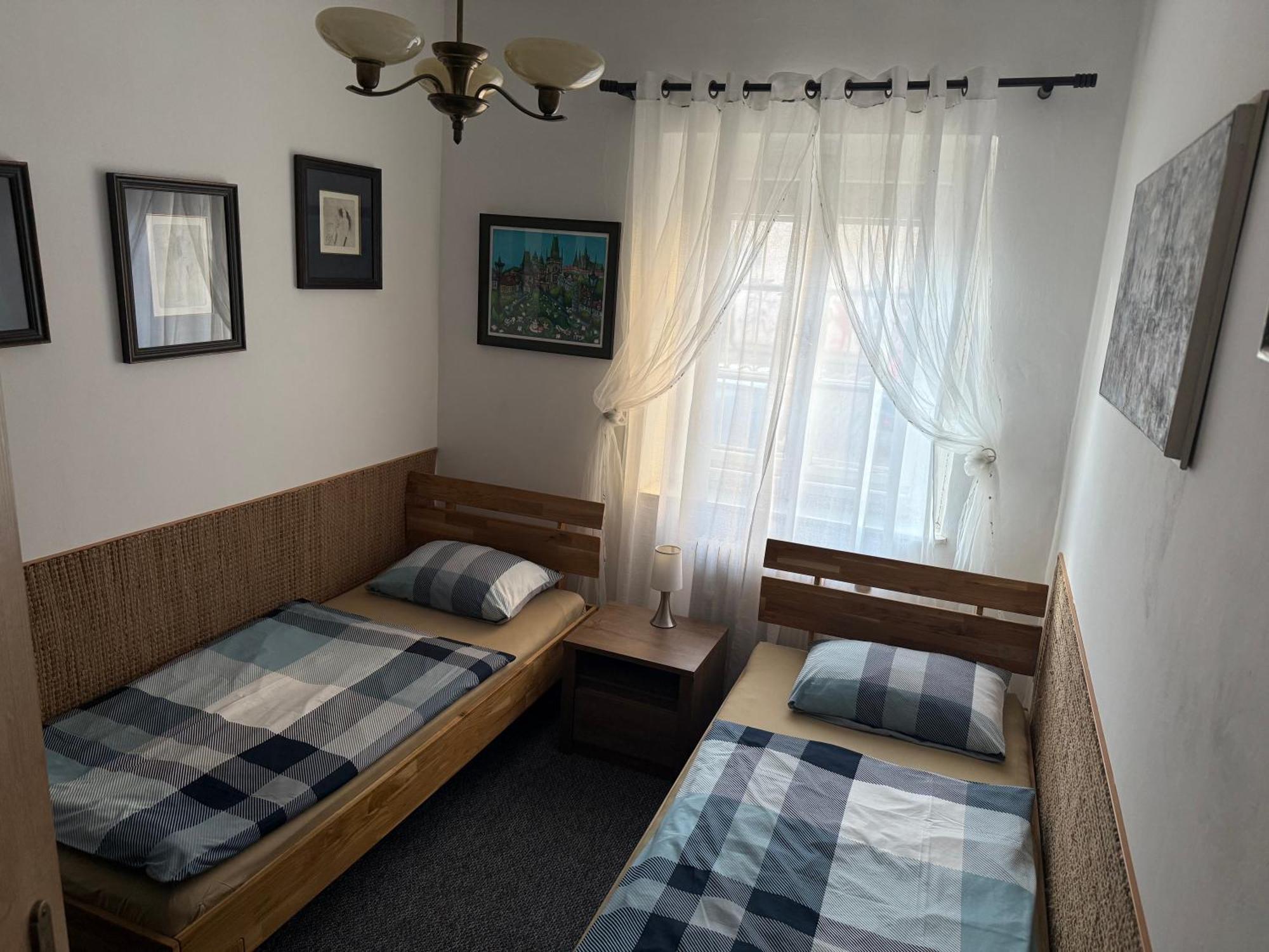 Apartments & Restaurant Tkalcovsky Dvur, Prague